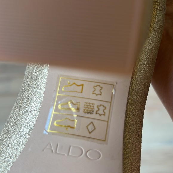 Aldo Dominicaa Gold Glitter Ankle Boots - Picture 10 of 14